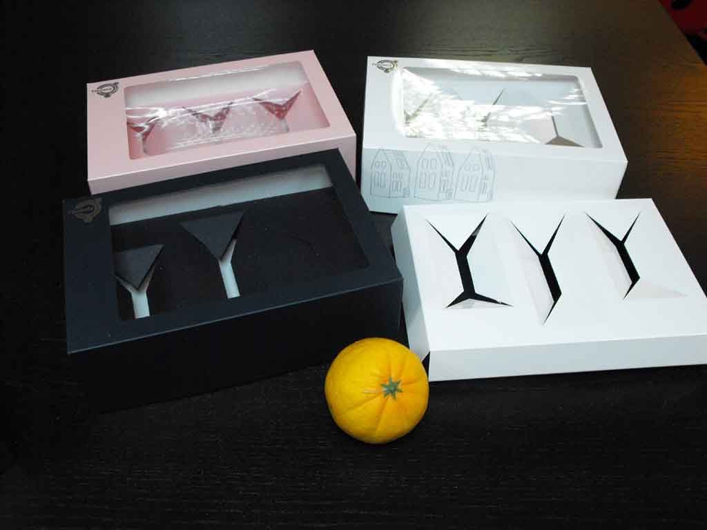 Cutie de carton pentru cadouri cu insert (2)