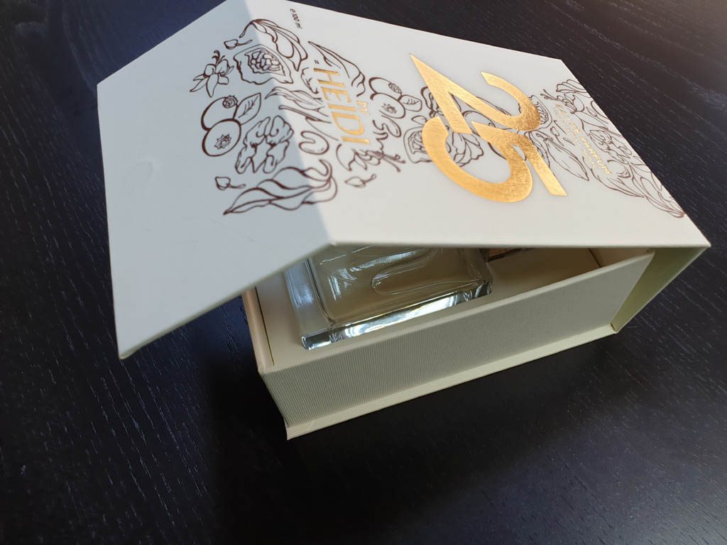 Cutii Rigide Rezistente Din Mucava Cu Magnet Pentru Parfum (model 6096) (17)