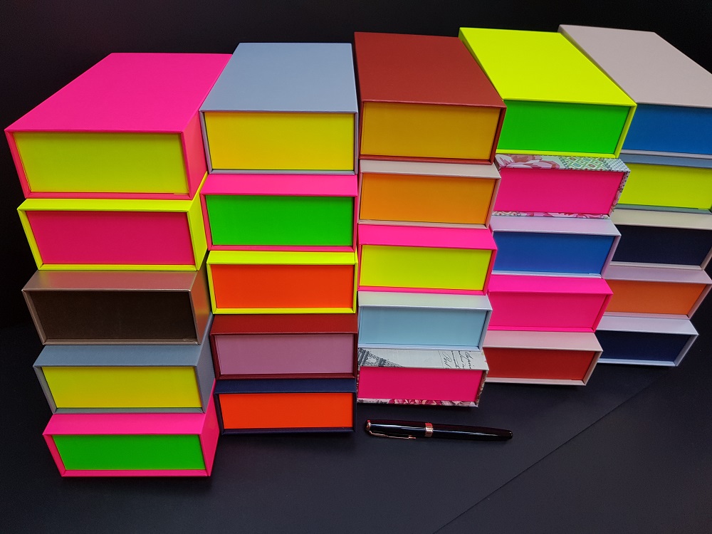 Cutii colorate cu magnet (model 6081) (4)